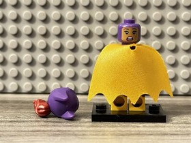 LEGO Dimensions The LEGO Batman Movie Batgirl Yellow Cape Minifigure - 71264
