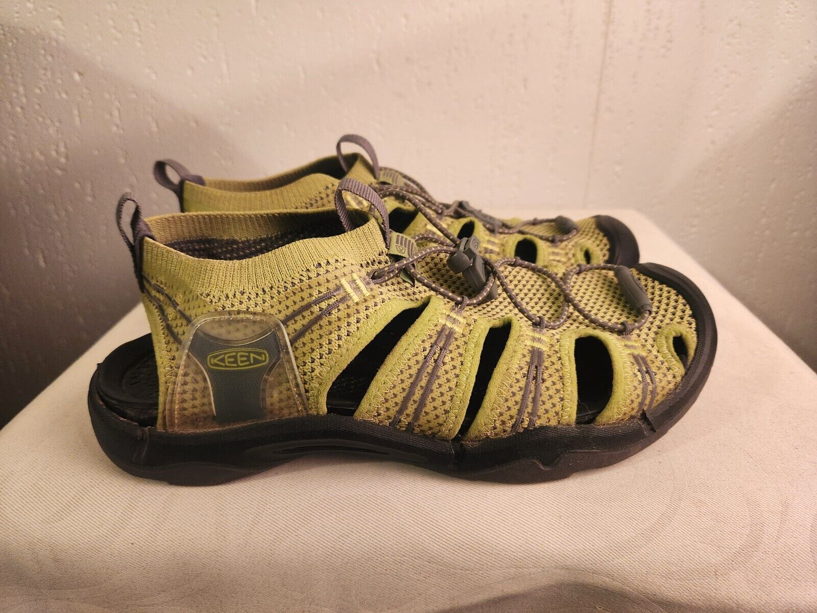 Sandali KEEN Newport H2 uomo taglia 8 verdi punta chiusa sport acquatici #1