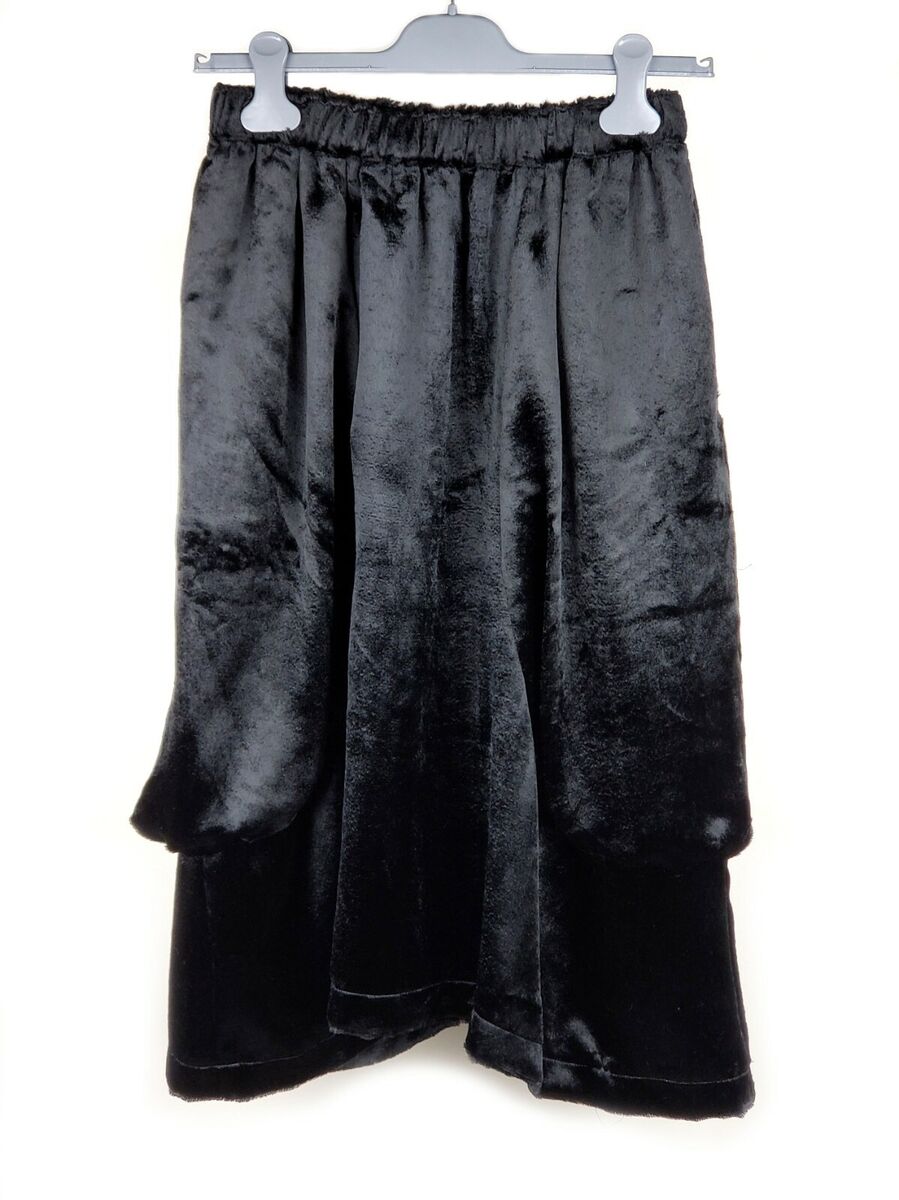 COMME DES GARCONS Black Velvet Velour Tiered Skirt XS NWT | eBay COMME DES GARCONS Black Velvet Velour Tiered Skirt XS NWT | eBay