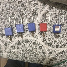 Master Lock 410 Lot of 5 Keyed Different Padlocks, Extended Shackle, Blue/Red