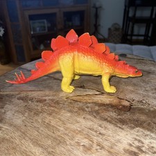 Vintage 1985 Stegosaurus Imperial Dinosaur Action Figure Orange/Red