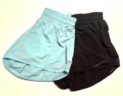 Lululemon Hotty Hot Shorts Lot Black / Blue Chill Women s Size 6 Low Rise 4 