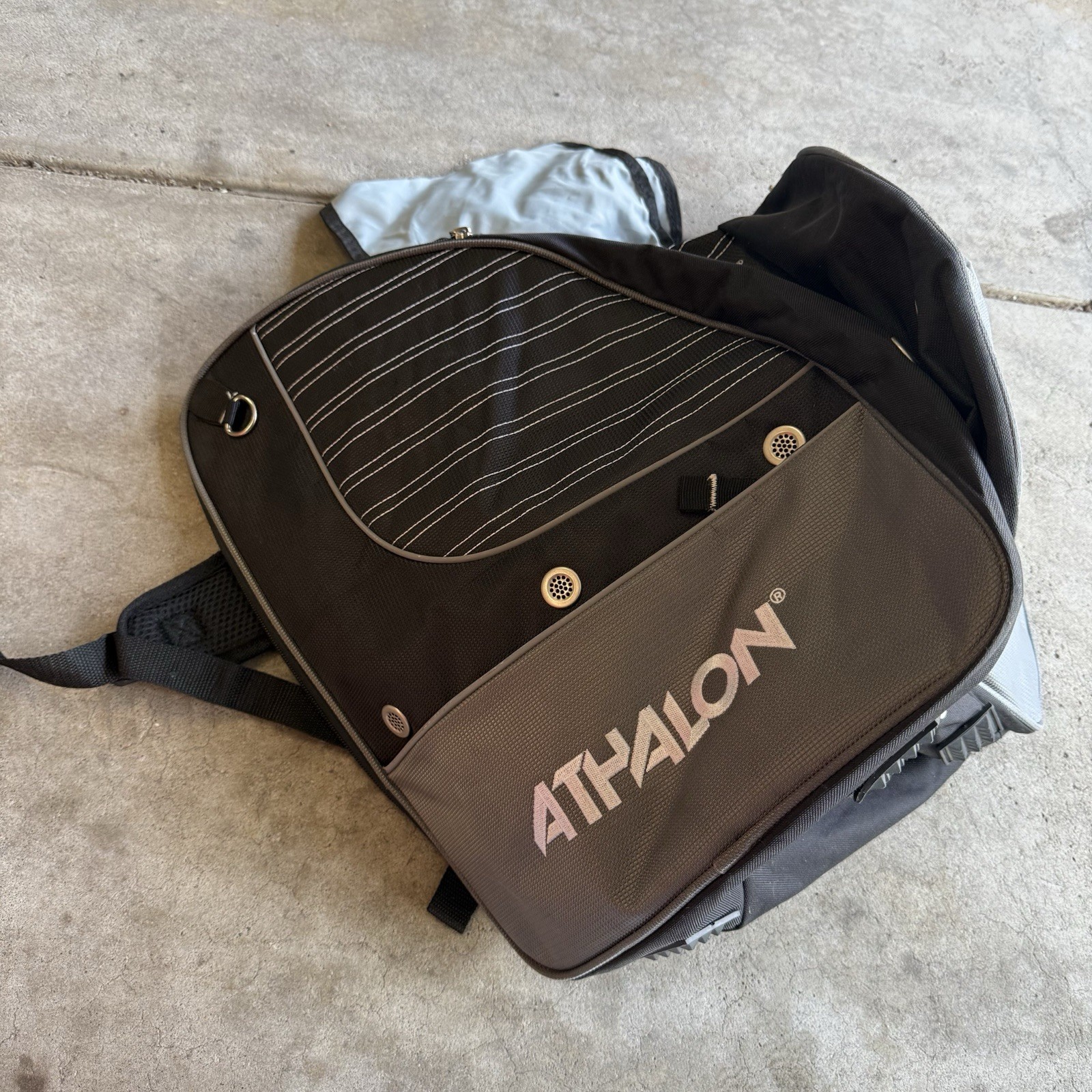 Athalon Adulto Esquí Snowboard Bota Casco Bolsa Mochila Descenso Esquí Gris