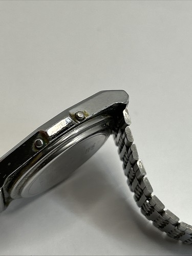 Vintage Timex Chronograph Quartz Lithium Digital Men's Watch - Picture 4 of 7