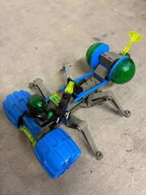 LEGO Space: Cosmic Creeper (6837)