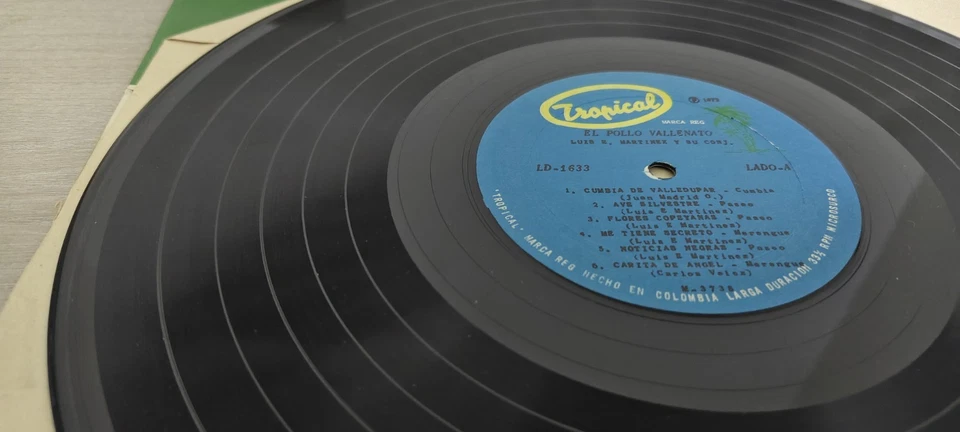 Luis E. Martinez - Cumbia En Valledupar - Monster Cumbia EX RARE Foto 4 de 4