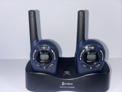 Cobra MicroTALK 2-Way Radio Walkie Talkies with Desktop Charger GA-CM Untested