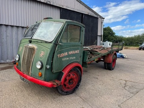 1951 Morris FV 5tonne lorry *restoration project* - Picture 2 of 19