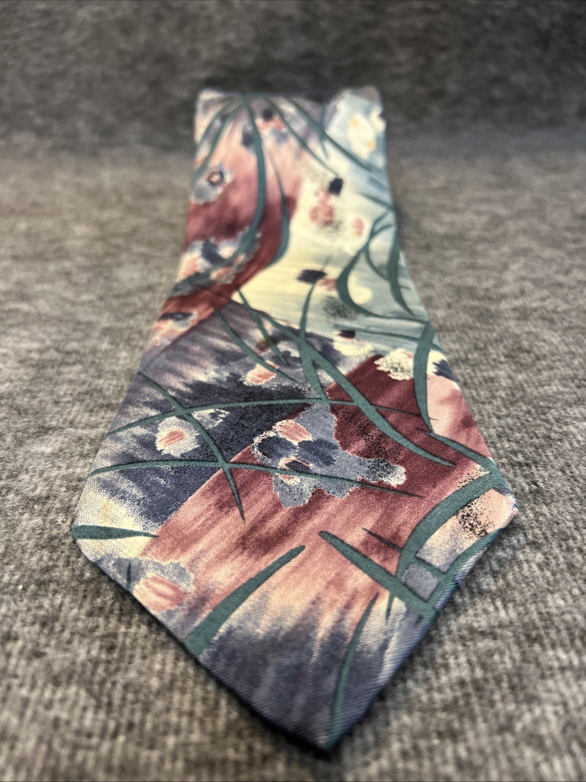 Oscar de La Renta Couture Collection Men's Vintage Silk Tie Floral