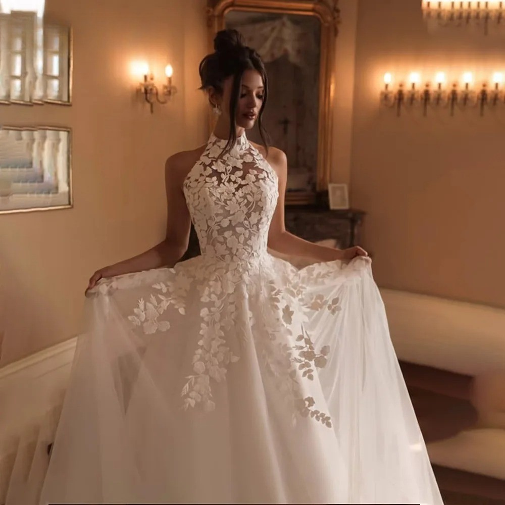 Halter Wedding Dresses Lace Appliques A-line Sleeveless Button Bridal Gown  | eBay