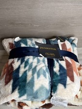 Pendleton Peak Canyon Ivory Throw Blanket 50" X 70" Aztec Plush Warm pillow gift