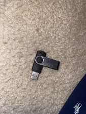 Wintec Filemate 4GB USB Flash Drive USB 2.0 Black Swivel USB-A Interface