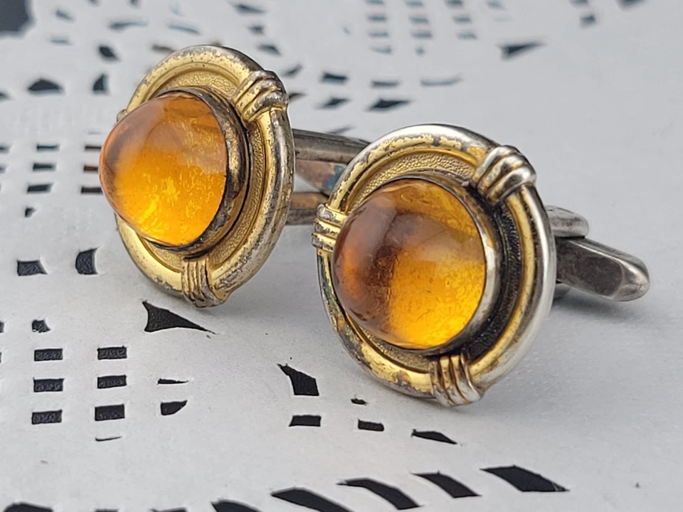 Gemelos firmados Hickok Art Deco ámbar amarillo vidrio cabujón plata y oro placa Foto 3 de 4