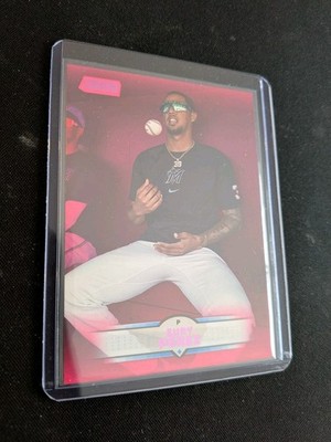 Topps 2024 Stadium Club Eury Pérez Pink Foil #131 Miami Marlins Baseball Card