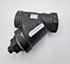 Metraflex Model TS250 1-1/4 Threaded Cast Iron Y-Strainer Lead Free