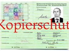 A102 Major Wladimir Putin Dienstausweis MfS DDR Staatssicherheit Foto 20x30
