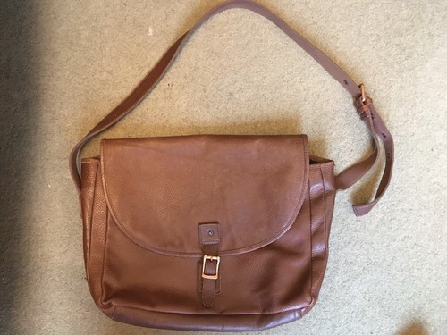 fred perry brown leather