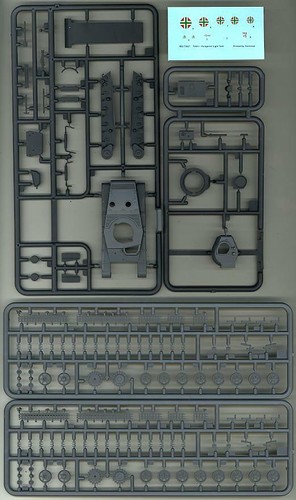 IBG Modelle 1/72 TOLDI I ungarischer leichter Panzer aus dem Zweiten Weltkrieg - Bild 2 von 3