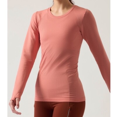 NWT Athleta Flurry Blizzard Seamless Top Conch Pink Seamless Base Layer Medium