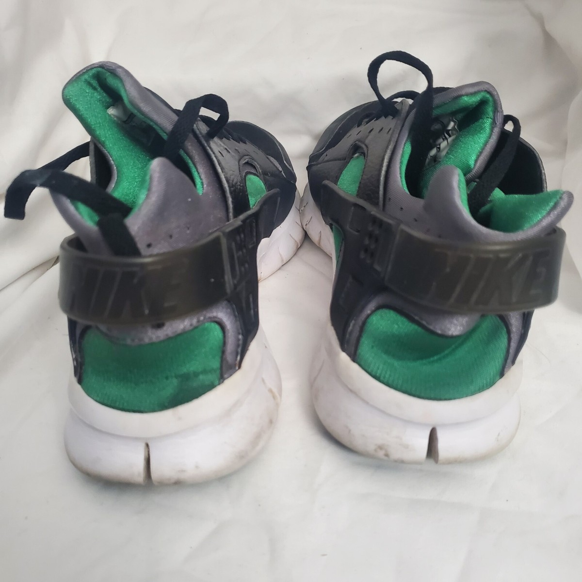 nike huarache free green