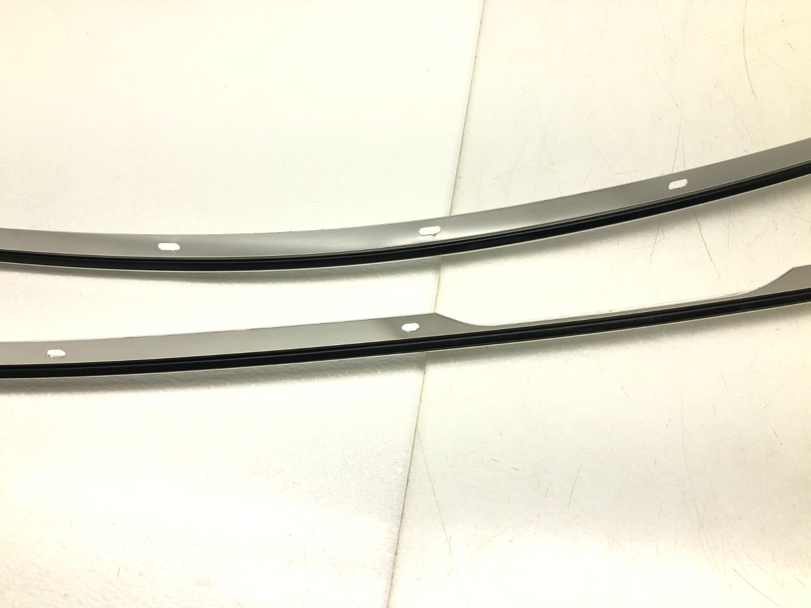 2014-2017 MASERATI GHIBLI S LEFT RIGHT ROOF WINDOW MOLDING TRIM CHROME OEM.