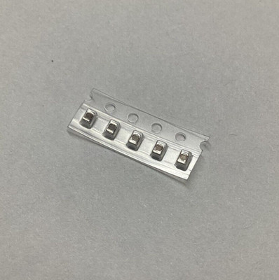 5X Capacitor 1 µF ±10% 10V Ceramic  X7R 0805 (2012 Metric) GRM21BR71A105KA01L