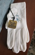 Vintage Finale White Gloves Embroidered W Blue Flowers 7.5 - 8.5 New W Tag MCM