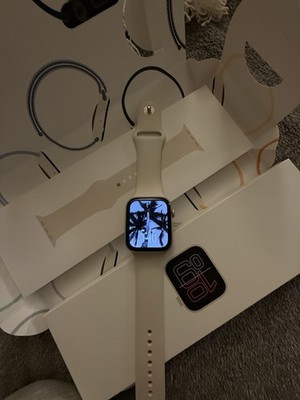Apple Watch SE 44mm Gold Aluminum