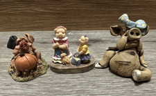 Pig Figurines 3 pc Frumps and Unbranded