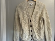Women  s Vintage Cream Knit Cardigan Wood Buttons Size Small Perfect 