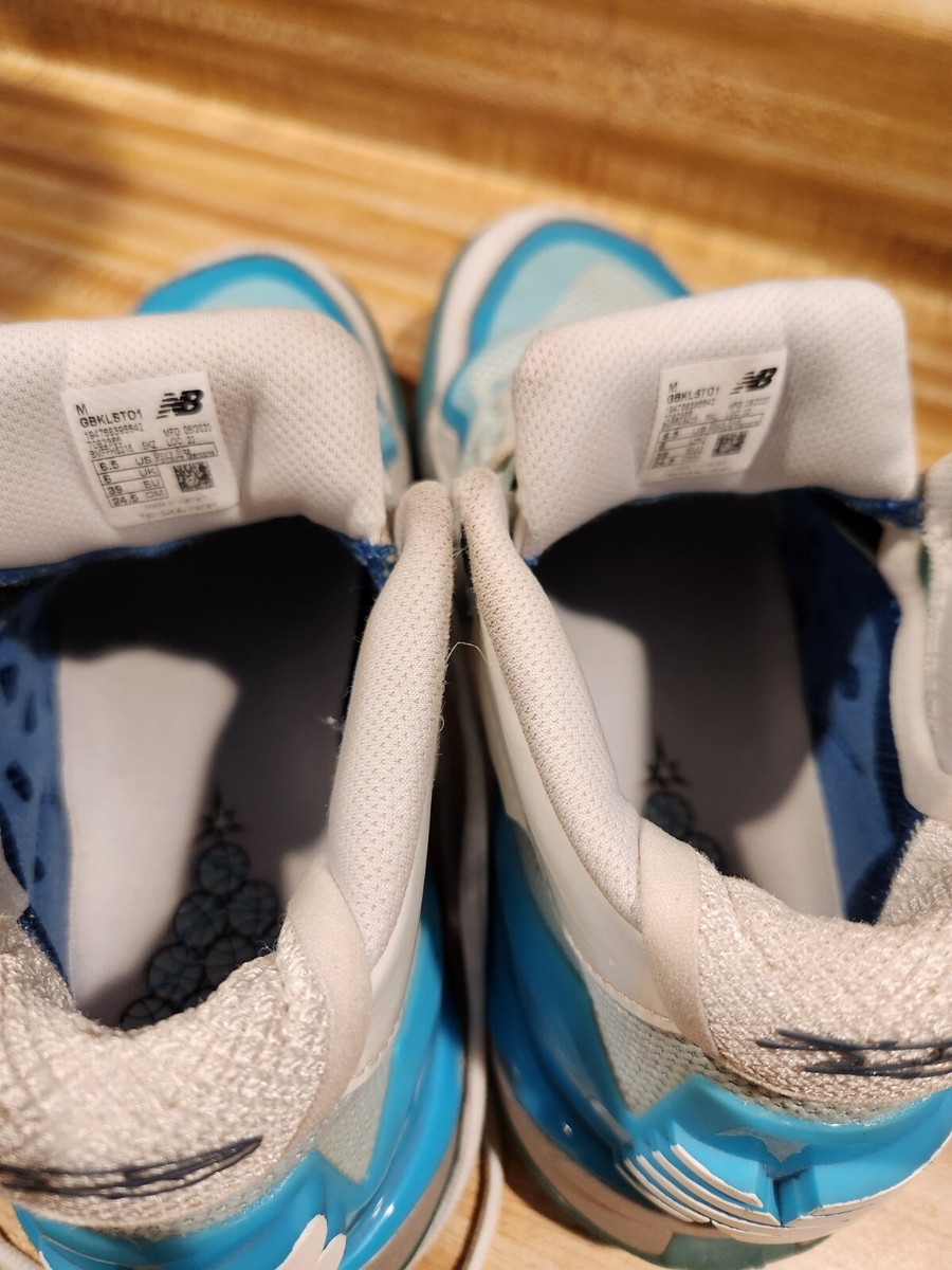 New Balance Kawhi Leonard Boys 6.5 Santa Klaus Blue New Balance Kawhi Leonard Boys 6.5 Santa Klaus Blue