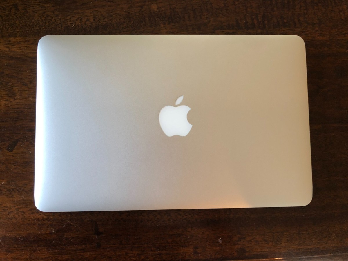 2015 Apple MacBook Air 11.6