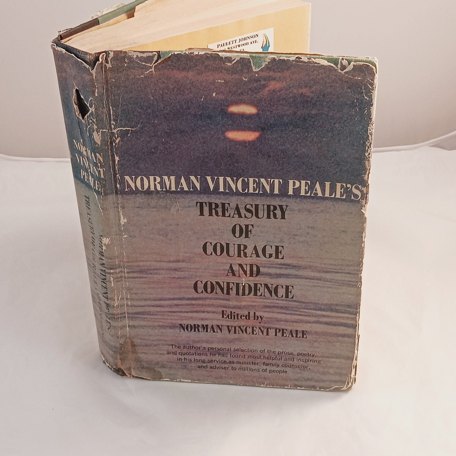 Norman Vincent Peale's Treasury of Courage and Confidence (1970 H.C., D.J. Book)
