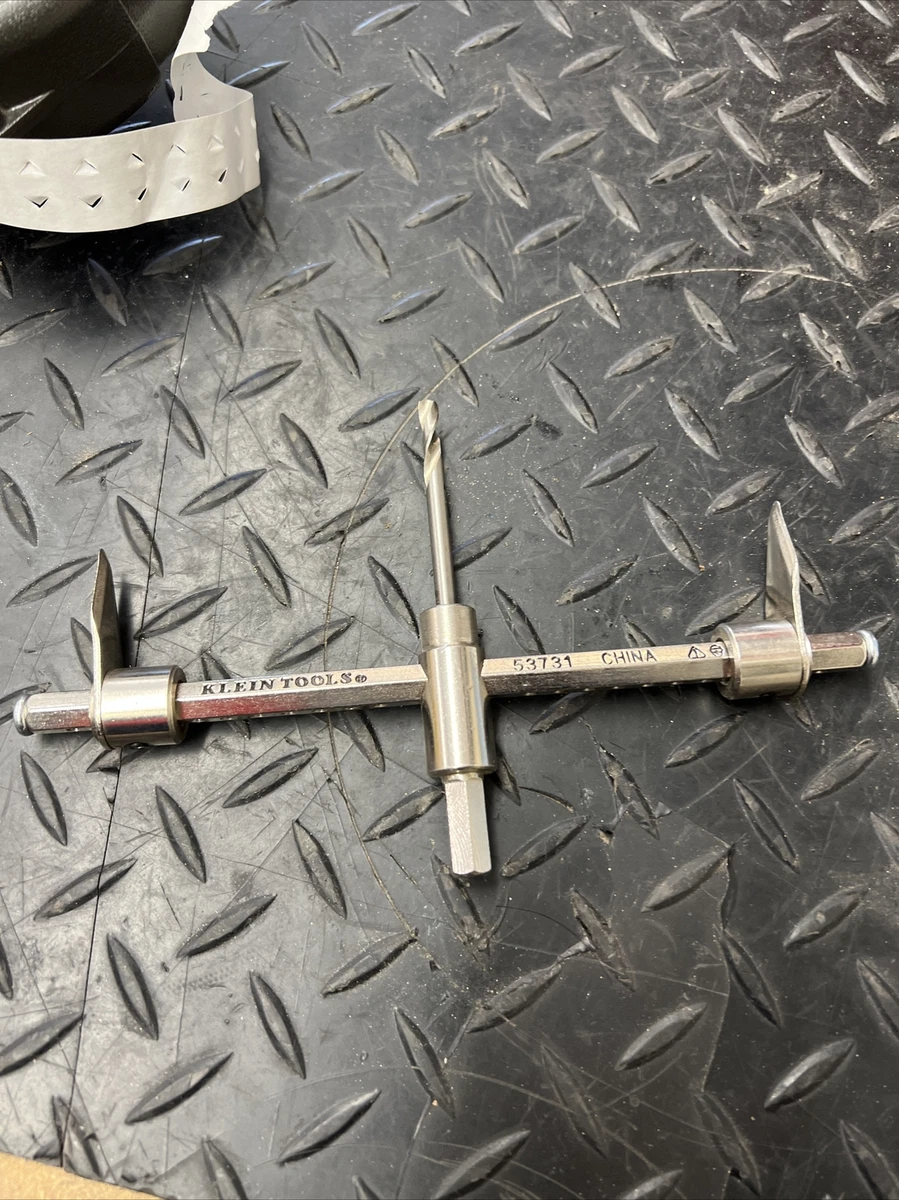 Klein adjustable store hole saw