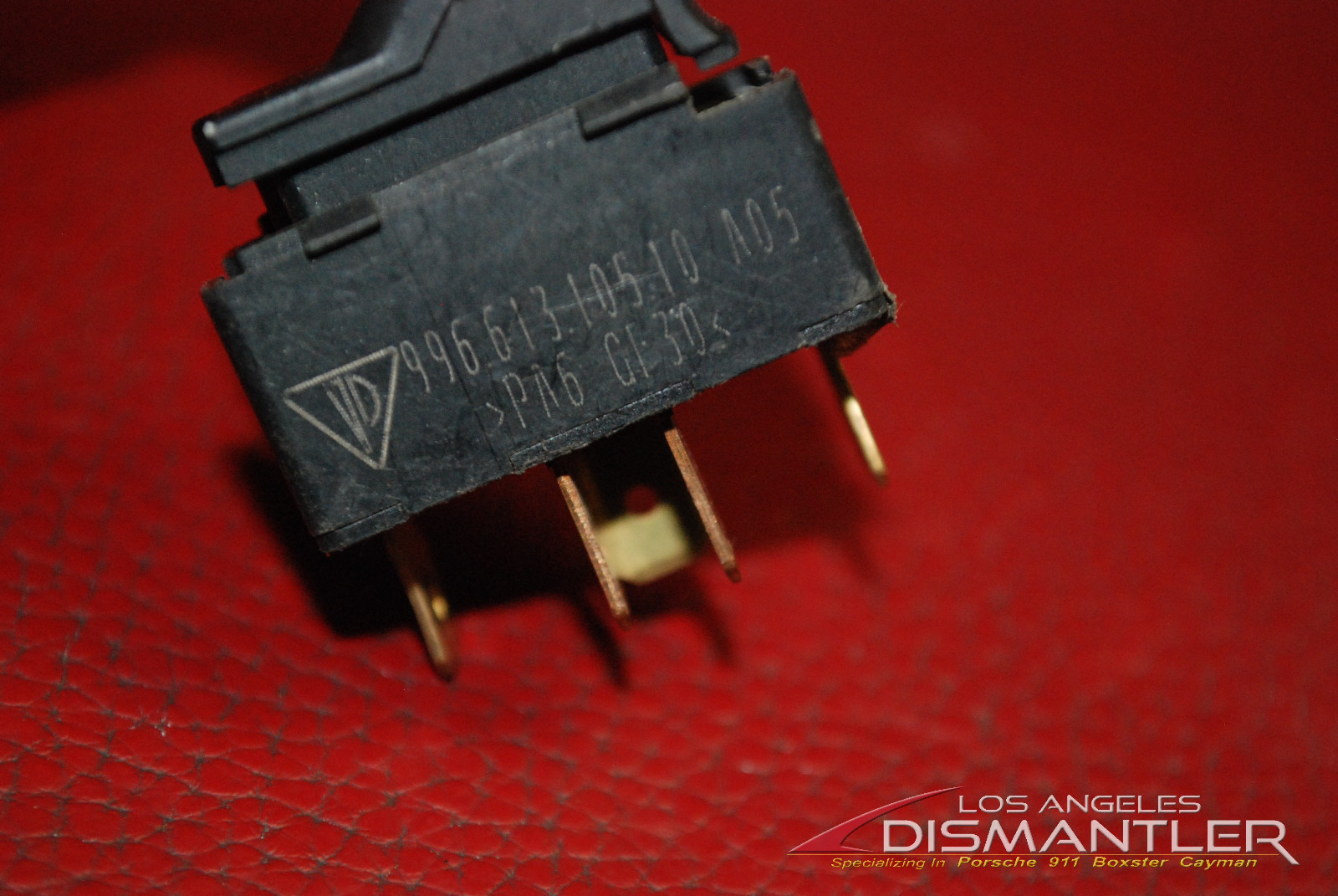 Genuine Porsche 911 996 Carrera Boxster Hood Release Switch 99661310510