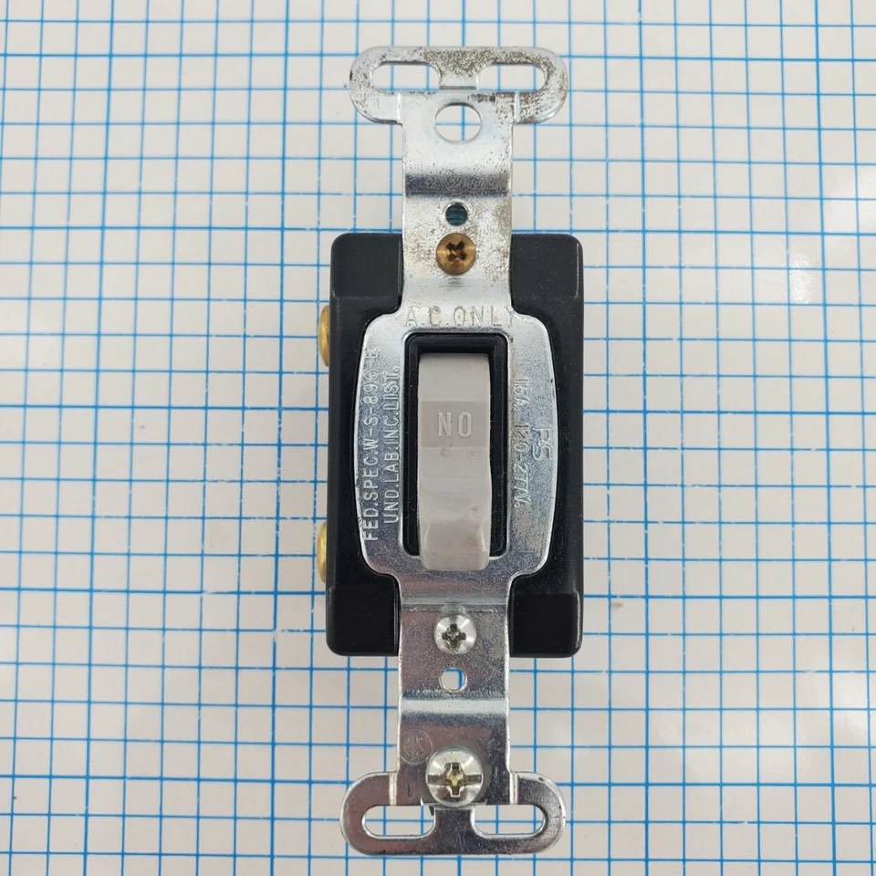 SwitchToggle Gray Single Pole 15A 120V Heavy-duty Legrand 371510-I NOS - Image 2 of 4