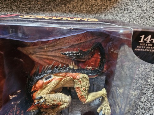 McFarlane's Dragons Gold Label Collection Tora Berserker Clan Series 8 - Picture 2 of 3