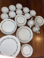 MIKASA china Shetland pattern 9352 51-piece Service for Eight (8) Superior Cond