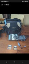 Olympus C-3020 Digital Camera 2 64 Mb Memory Cards  Power Cord Tested And Bag