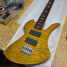 6 String Electric Bass Guitar Quilted Maple Veneer Fretless Chrome Hardware