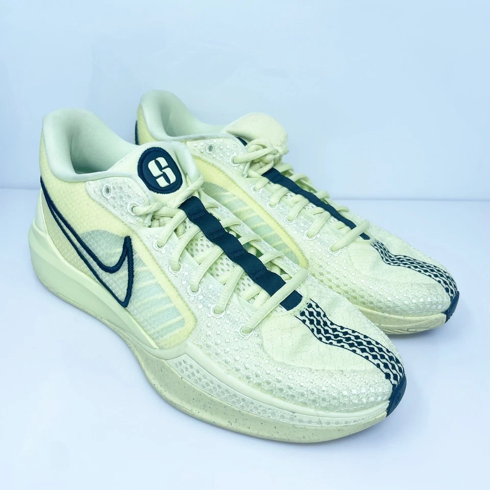 Nike Womens Sabrina 1 FQ3381-303 Green Basketball Shoes Sneakers Size 9.5 - Image 2 of 4