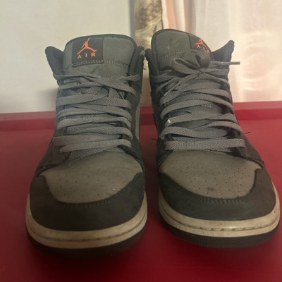 Jordan 1 Se Mid  Midnight Stadium  Size 10 Slightly worn