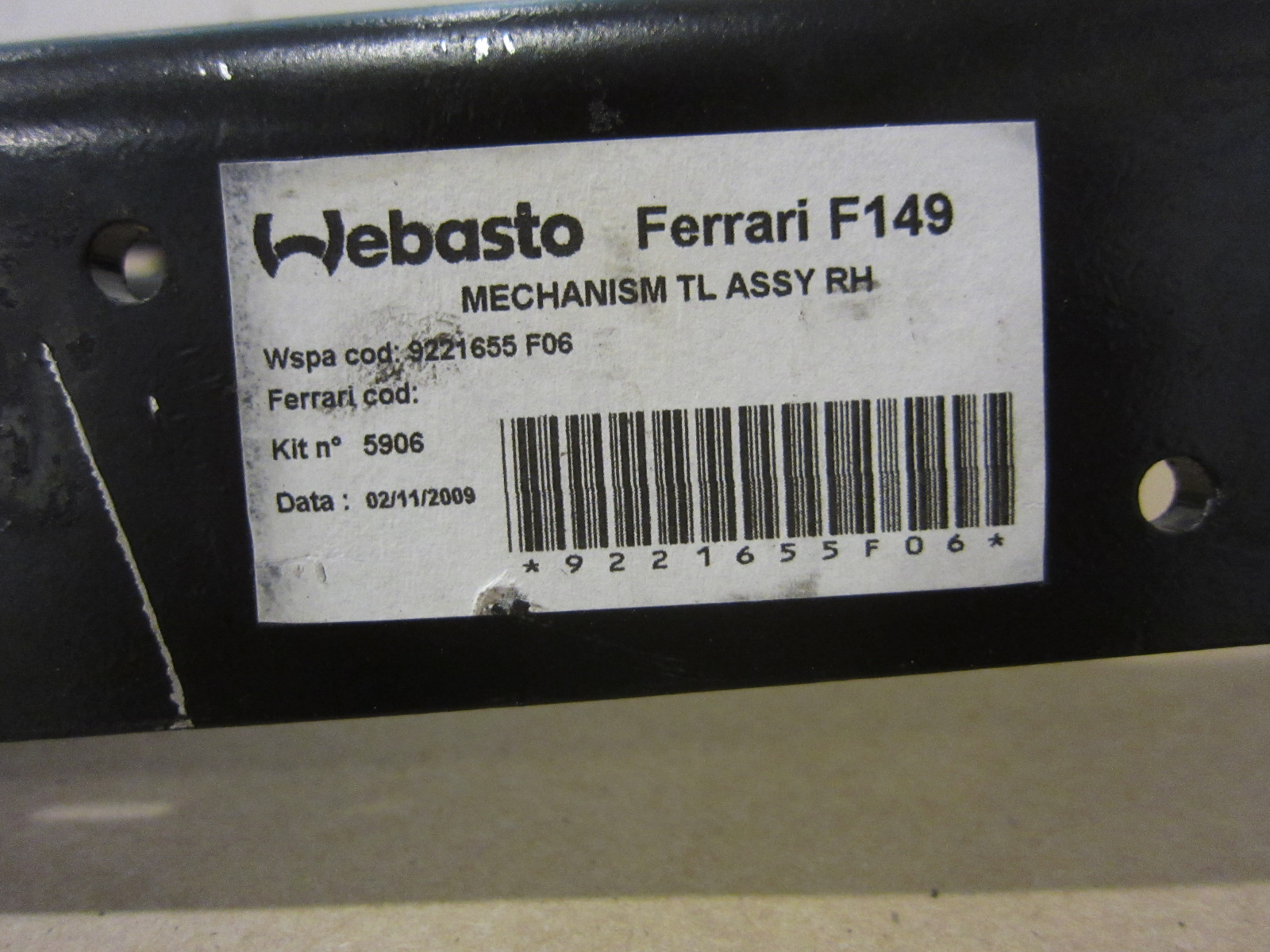 Ferrari California - RH Upper Hinge For Tonneau Cover - P/N 80413300
