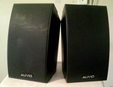 Auvio 3.5 L/R Speakers - 50Watts Max power - 8 Ohms - Bookshelf/Wall Mount -Used