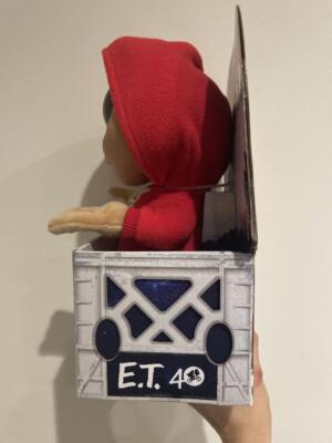 Schmidt Spiele Plüsch E.T. Der Außerirdische, 24 cm, 40 Jahre
