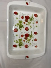 KENT POTTERY NEW FRUIT STRAWBERRY PATTERN VINTAGE BAKING DISH 10" X 14"