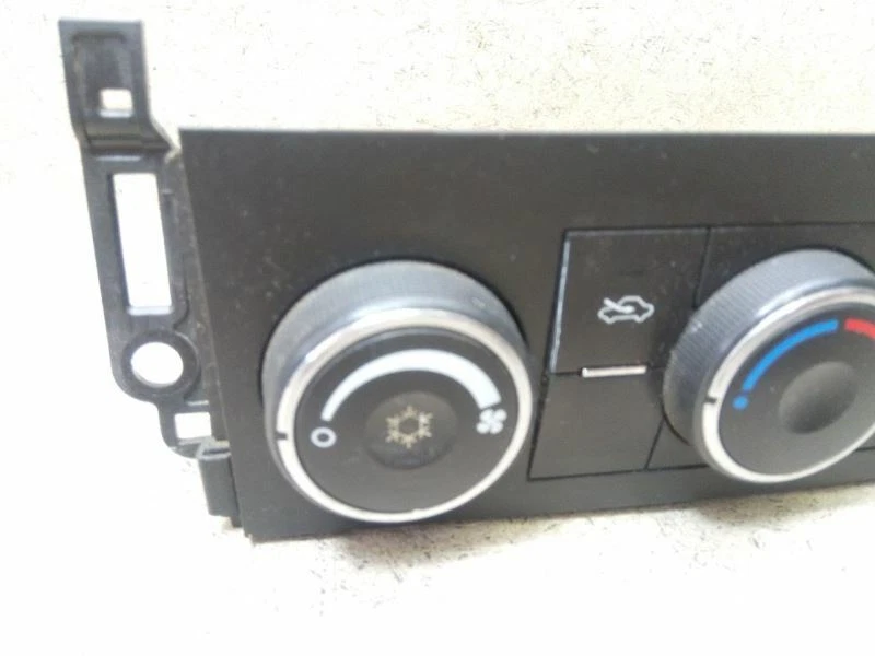 Температурный климат-контроль с переменным током 25796476 подходит для пикапа GMC SIERRA 2007-2009 годов выпуска - Изображение 2 из 4