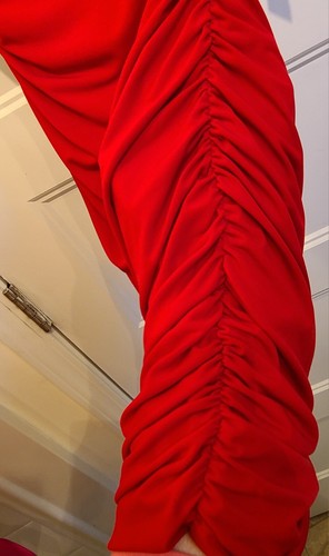 A.Byer Formal Red Dress Is Form Fitting Never Worn With Tags,Woman's Size Small - Picture 15 of 15