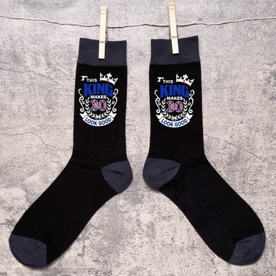 This King Makes 30 Look Good schwarze Herrensocken Geschenk 30. Geburtstag 30 Jahre