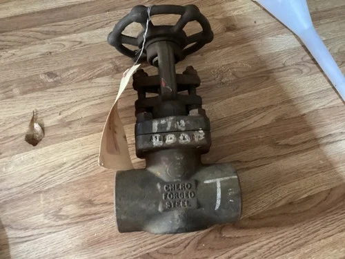 Chero Forged Steel 1 1/4in Gate Valve Class 800 CR13 Stem & Body Threaded